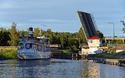 Ausflugsdampfer auf dem Götakanal in Schweden